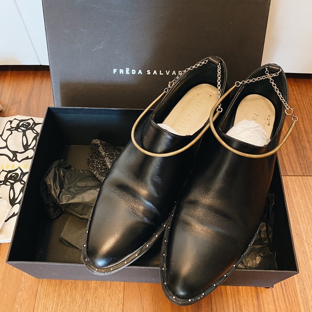 Freda Salvador x sarah swell Chelsea Loafer